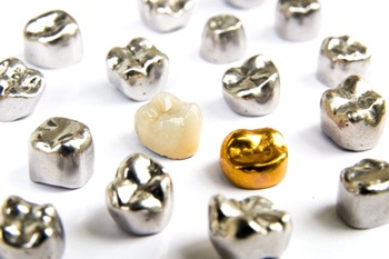 dental crowns made from various materials
