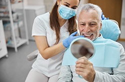 patient visiting dentist for checkup 