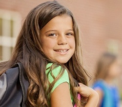 kid going to school