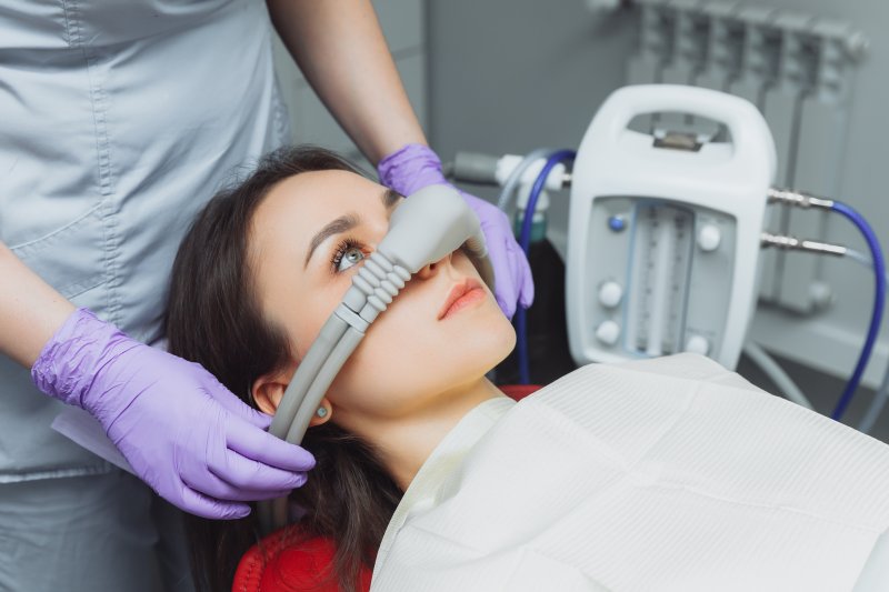 woman preparing to get nitrous oxide in Columbia