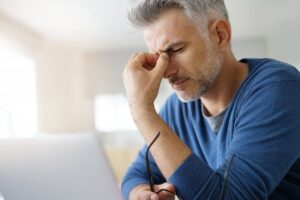 Man with sleep apnea experiencing memory loss